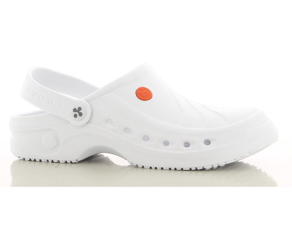 Oxypas EVA Nursing Clog White